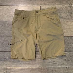 Patagonia Sz 32 waist shorts light weight all wear hemp shorts